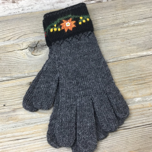 Alpaca Embroidered Leaf Gloves Charcoal