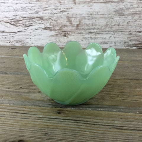 Fire King Lotus Leaf & Blossom Jadeite Green Glass Dessert Bowl 