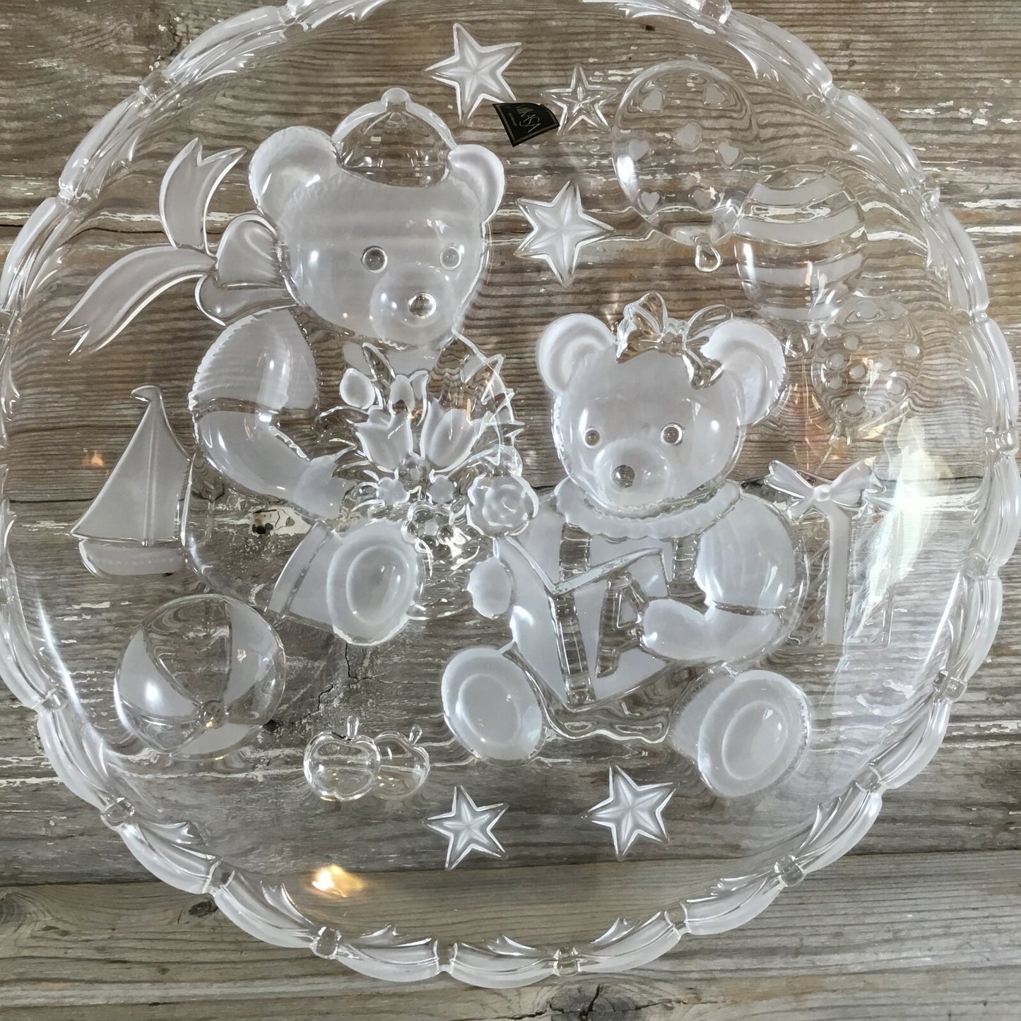 Mikasa Party Bears 15" Embossed Frosted Round Hostess Platter With Original Box