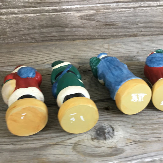 Vintage Wee Crafts Painted Father Christmas Figurines Set of 5 Pre-Cast Gypsum