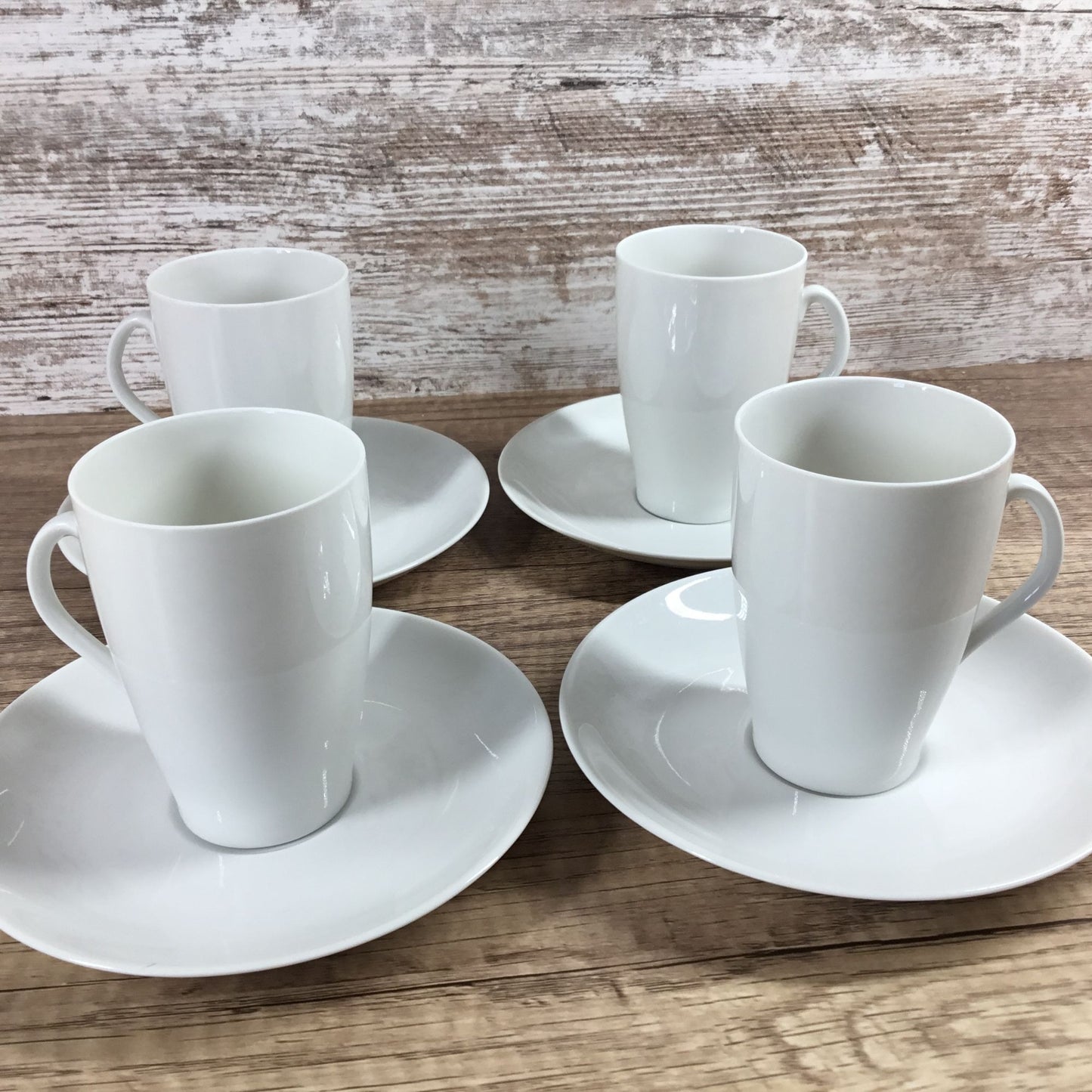 Set of 4 Mosa Select White Porcelain Coffee Cups & Saucers MCM 1110G and 6110H