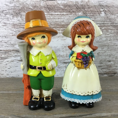 Vintage Napcoware Pilgrim Boy and Girl Figurines