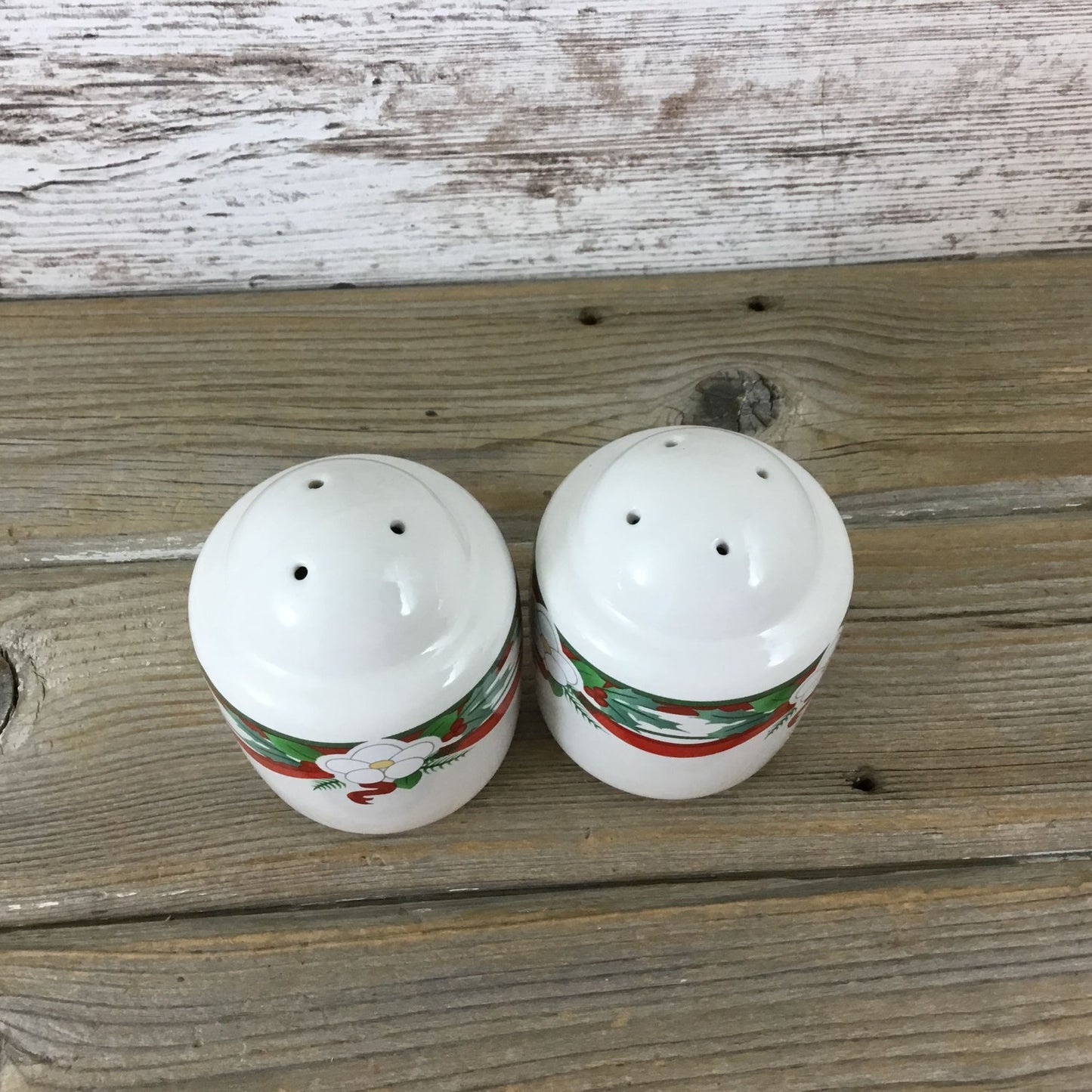 Vintage Pfaltzgraff Yuletide Salt & Pepper Shakers