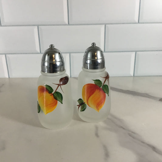 Vintage Hazel Atlas Peaches Gay Fad Frosted Salt & Pepper Shakers