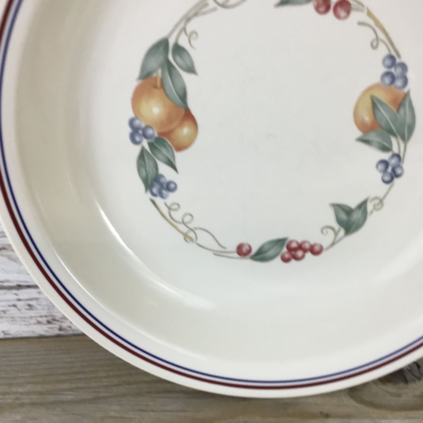 Corelle Abundance Pie Dinner/Pasta Plate With Fruit Garland Design 10.25"