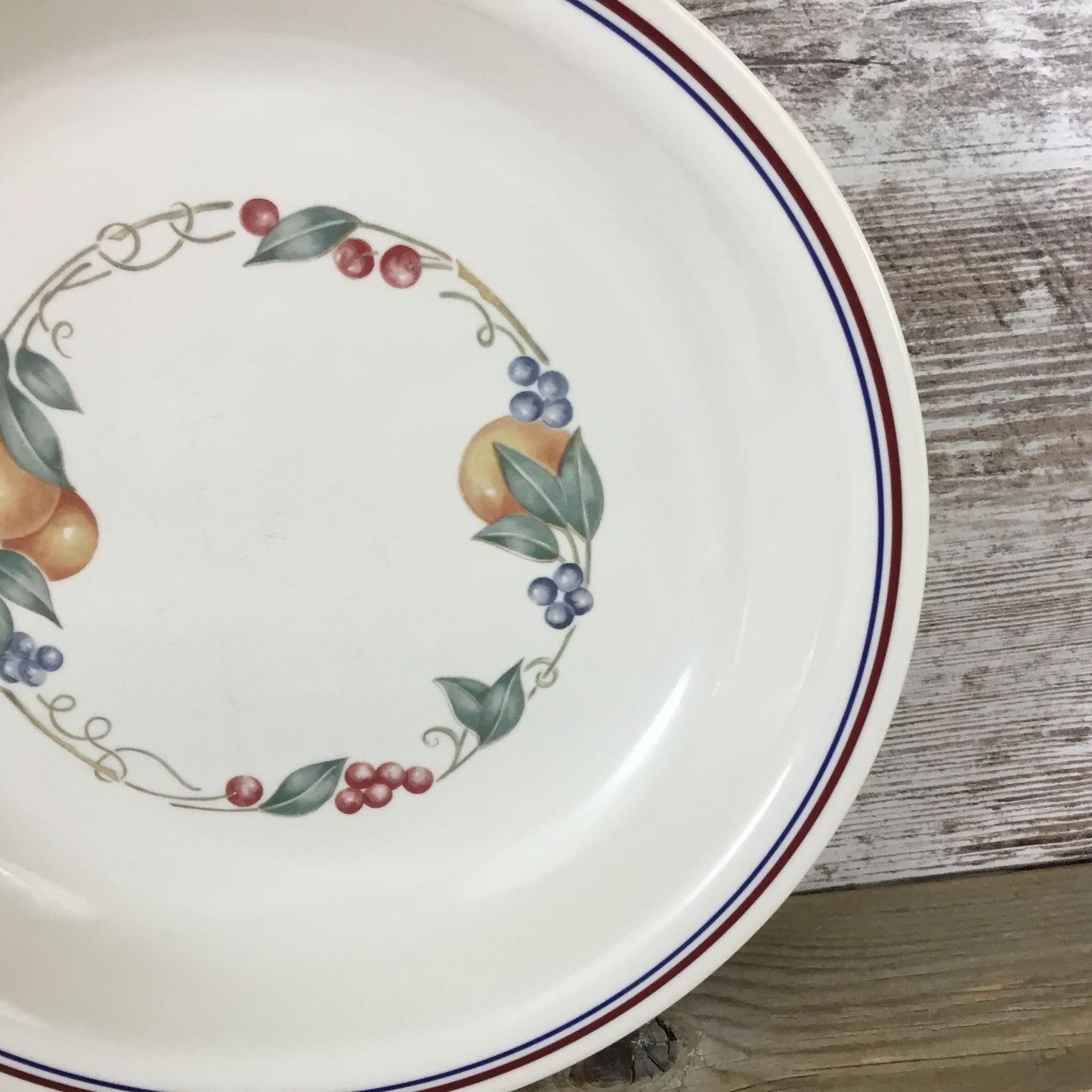 Corelle Abundance Pie Dinner/Pasta Plate With Fruit Garland Design 10.25"