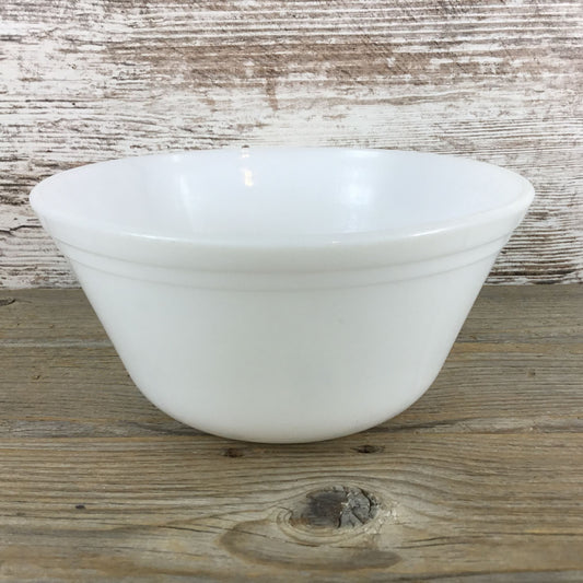 Vintage Federal White Milk Glass Oven Ware Mixing Bowl 7" Double Band F Shield