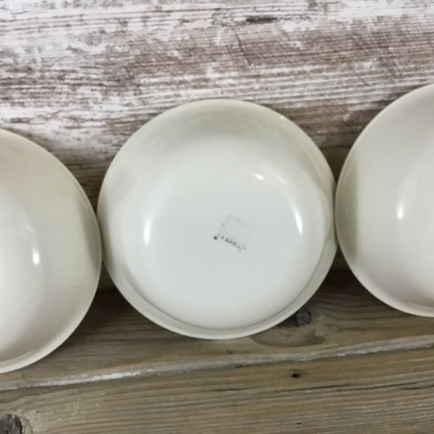 Set Of 3 Corelle Beige/Sandstone Cereal Bowls With Green Rim 6 1/4"