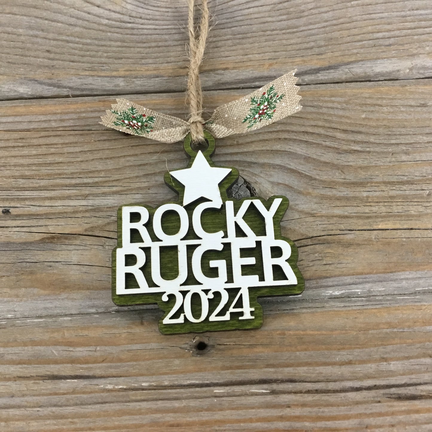 Personalized Family Tree Name Christmas Ornament – Custom Wooden Keepsake