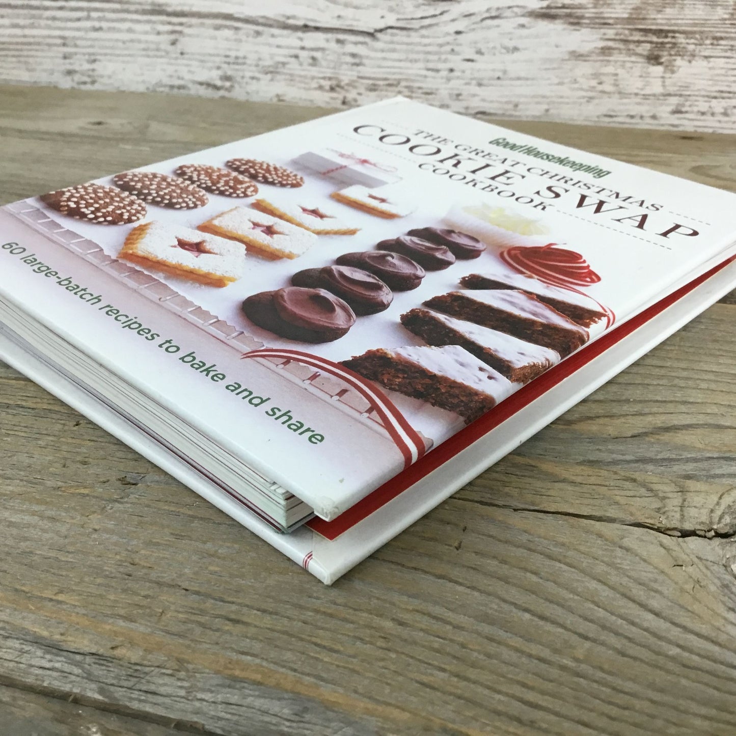 Good Housekeeping The Great Christmas Cookie Swap Cookbook 60 Recipes Hardcover