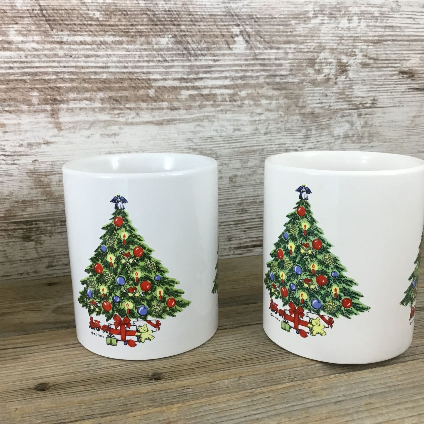 Vintage 1993 McCrory Christmas Tree Ceramic Mugs Set Of 4 11 Oz Holiday Kitchenware