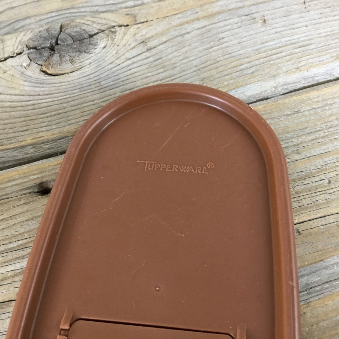 Vintage Tupperware Modular Mate 1614-2 – Brown Lid, 9 3/4 Cups, 2.3L