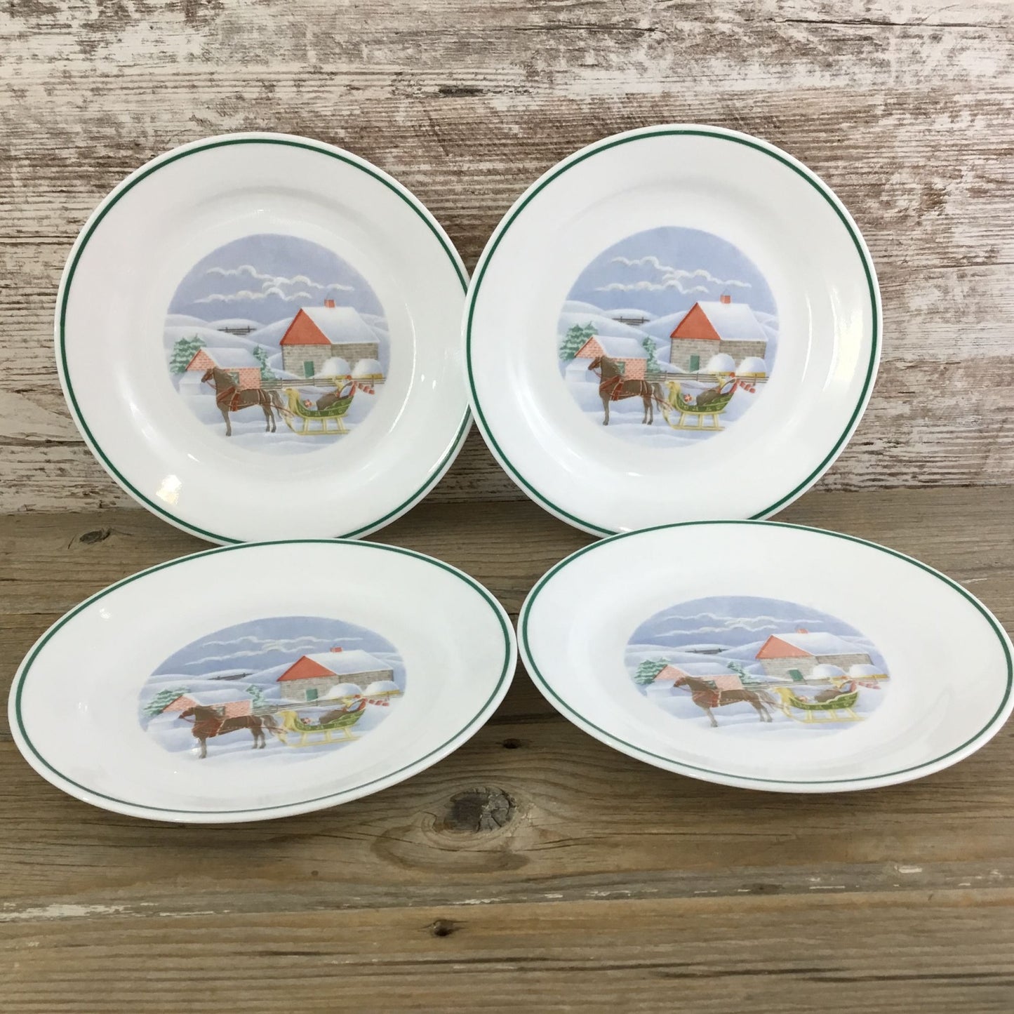 Set of 4 Corelle Country Memories Salad Dessert Plates 7¼" Christmas Horse Sleigh