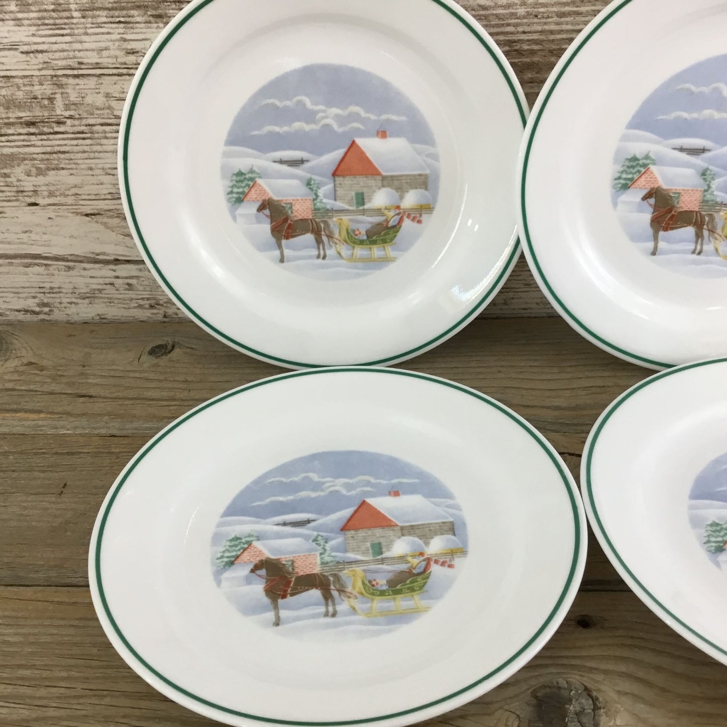 Set of 4 Corelle Country Memories Salad Dessert Plates 7¼" Christmas Horse Sleigh