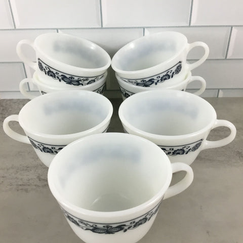 Set of 7 Vintage Pyrex Milk Glass Old Town Blue Onion Coffee Cup Corelle