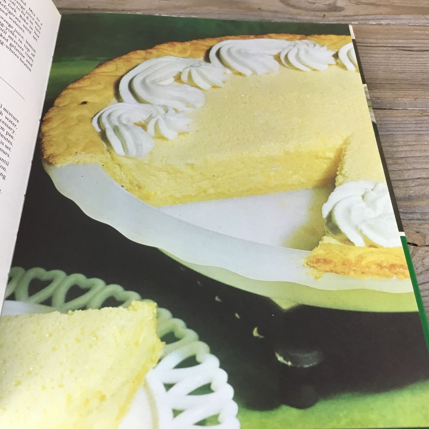 Best Of The Baking Recipes Cookbook By Trevor Wilson 1969 Hardcover