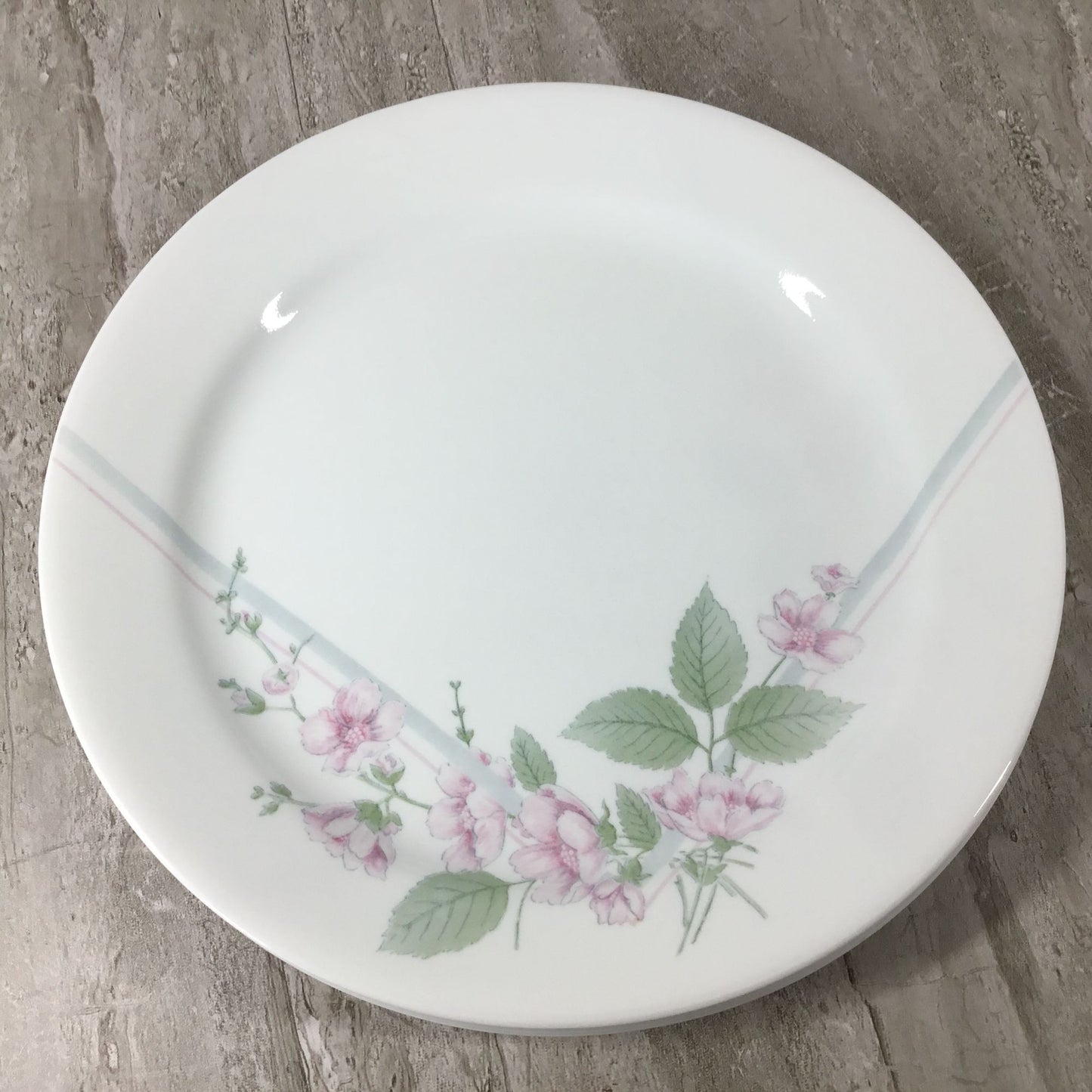 Set Of 4 Corelle Veranda 10 1/4" Dinner Plates With Pink Floral Design