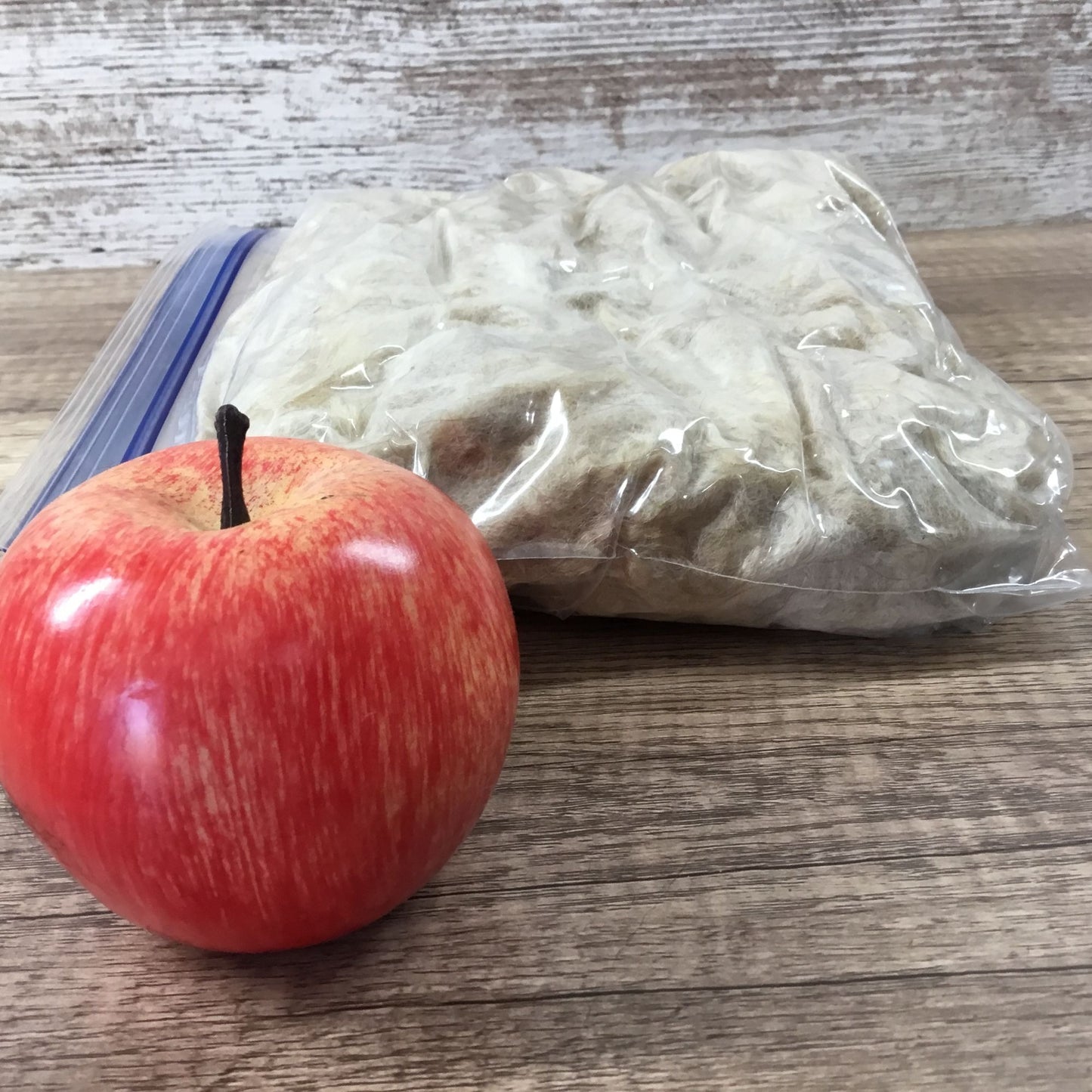 White/Fawn Natural Alpaca Bird Nesting Crafting Fiber - 1 Gallon Bag Uncleaned