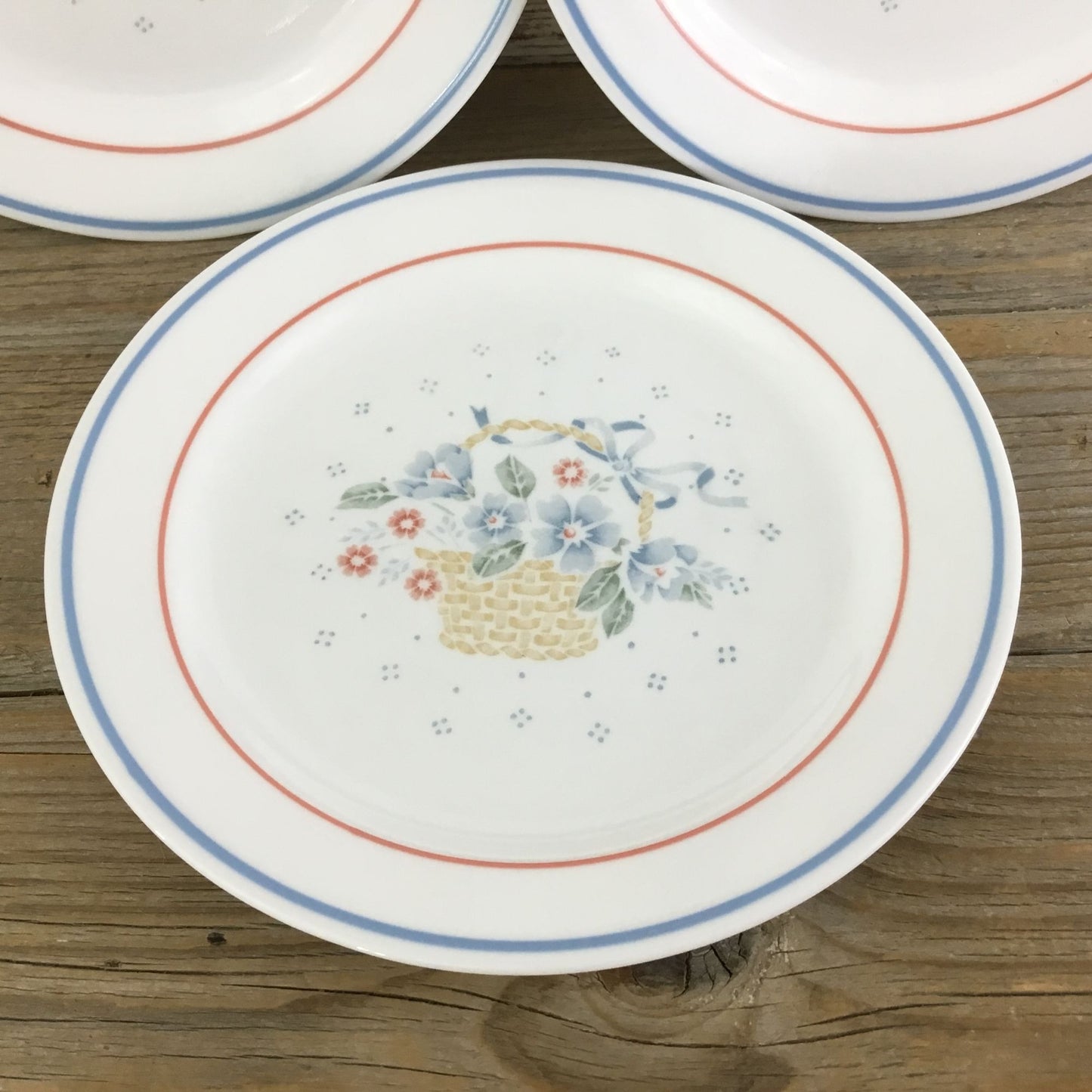 Set of 3 Corelle Country Cornflower Lunch Salad Plates 7 1/4" Flower Basket