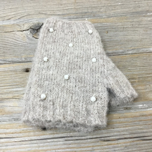 Amber Beige Fingerless Alpaca Gloves 
